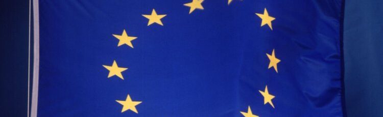 Europa despierta, se mira al espejo y…